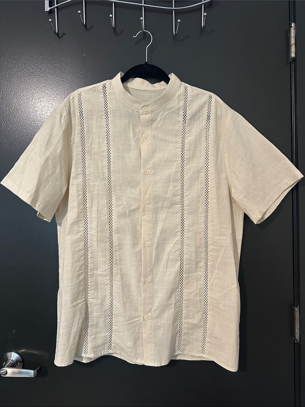 Men's Short-Sleeve Guayabera-Style Button Shirt in Cream
